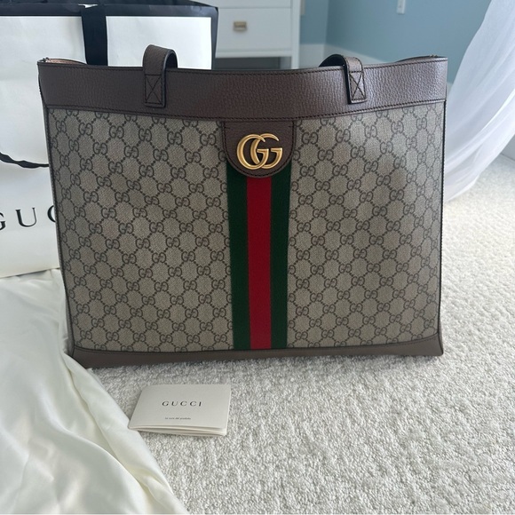 Gucci Ophidia GG tote with pouch! - Picture 3 of 16